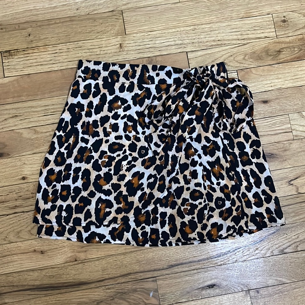 Cheetah wrap skirt from south moon under, size small, and worn once.